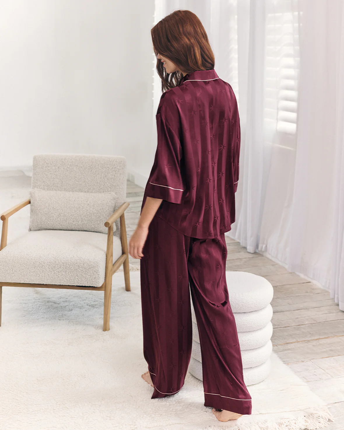 Chelsea Peers x Pai Skincare: The Luxury Wellness Gift Set - Burgundy - Image 9