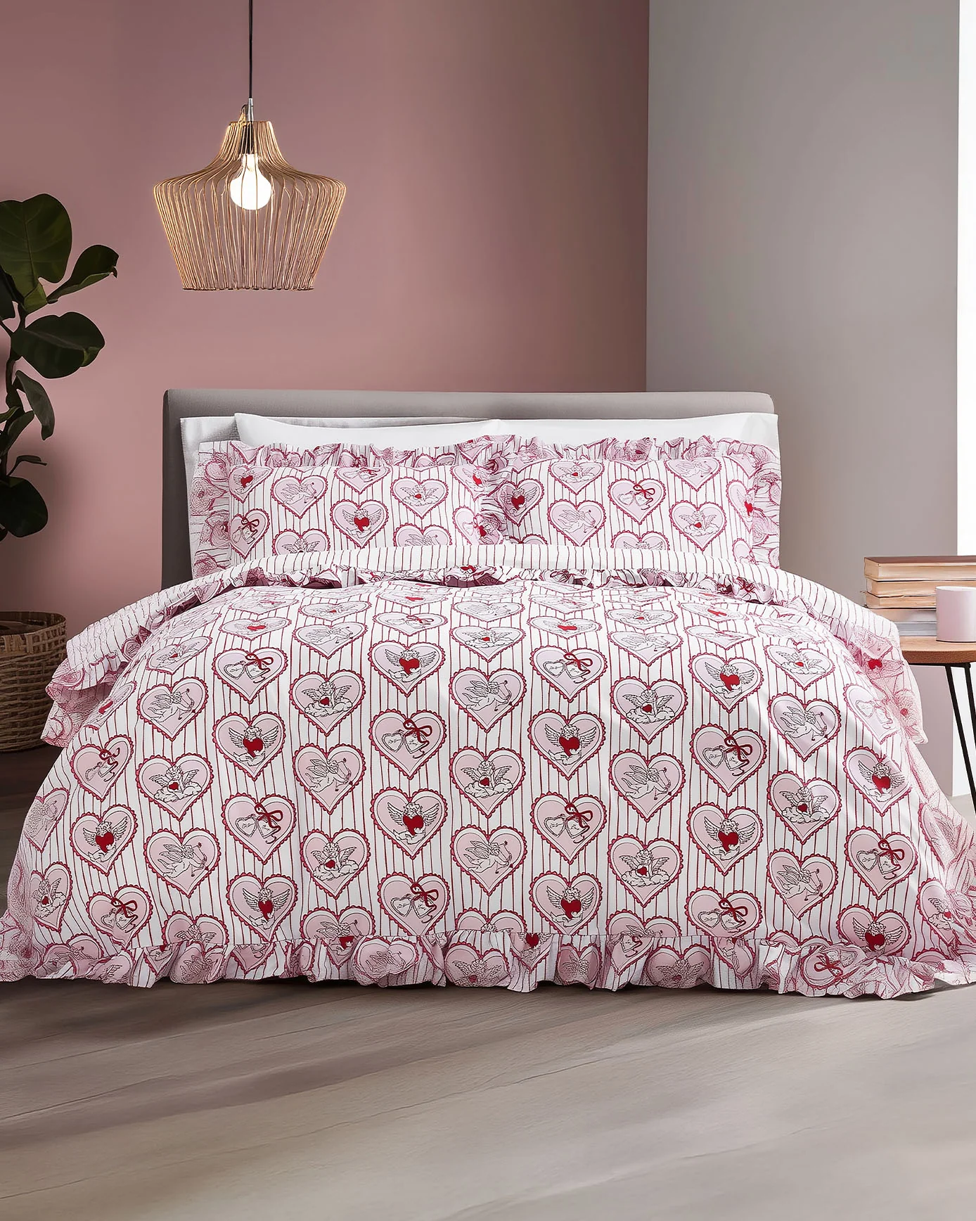 Cotton Cupid Heart / Stripe Print Reversible Frill Bedding Set