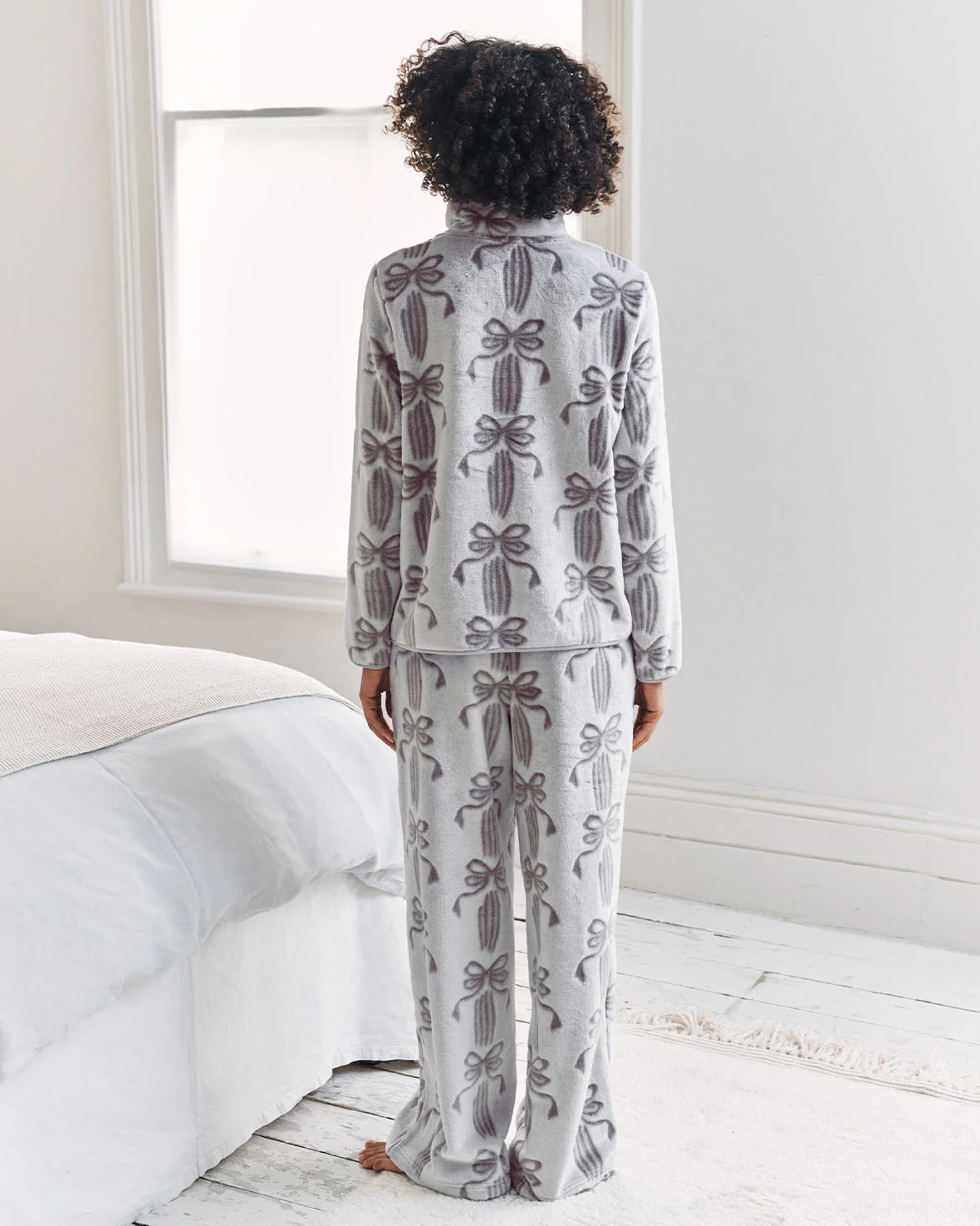 Fleece Burnout Ribbon Bow Jacket & Jogger Co-ord - Image 6