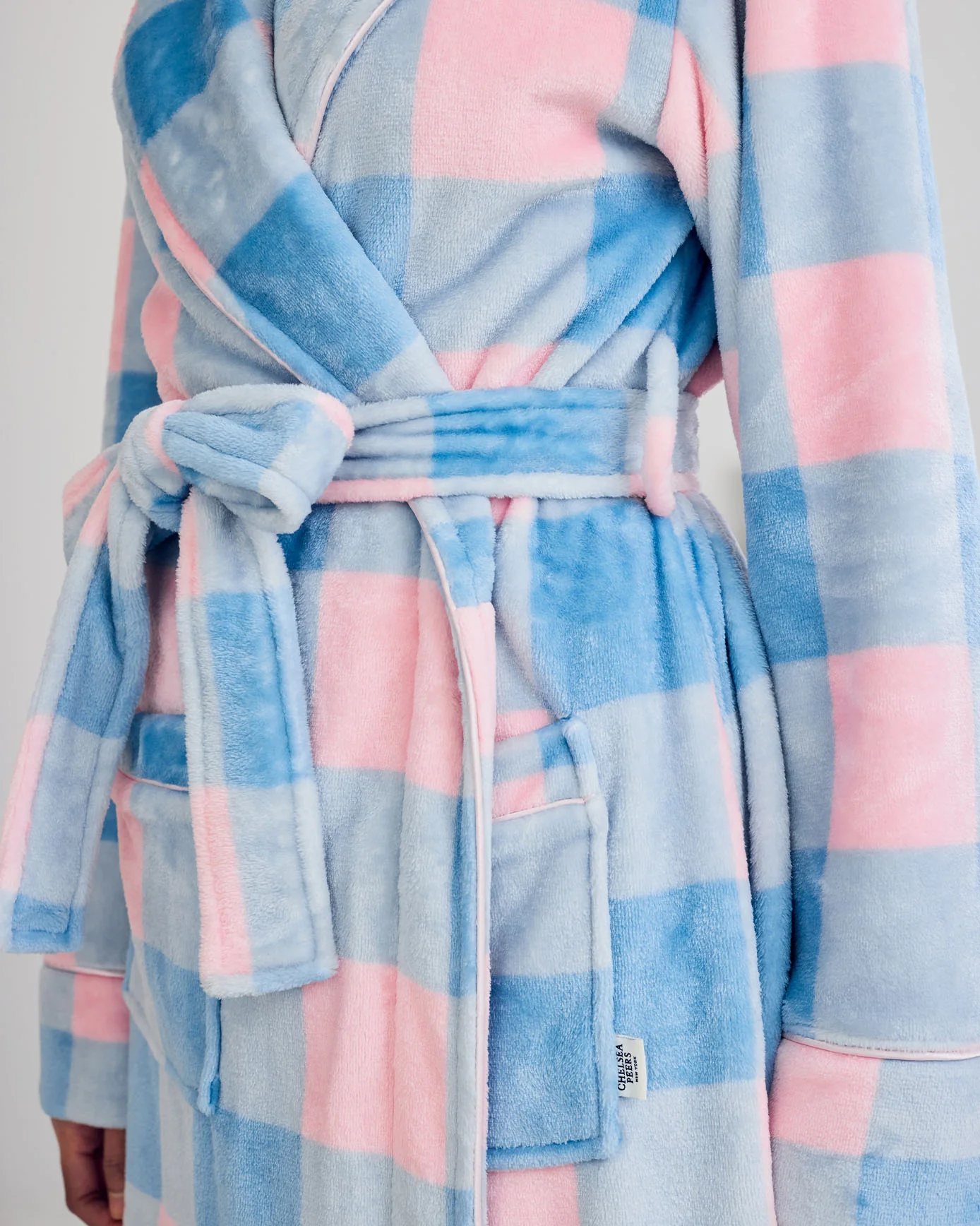 Fleece Embroidered Back Do Not Disturb Check Dressing Gown - Image 3