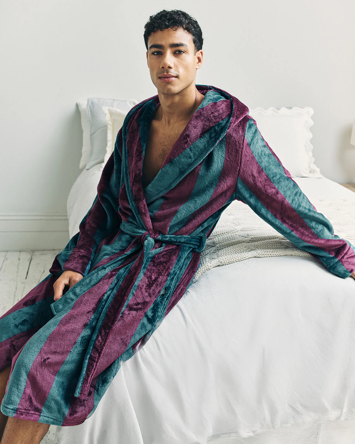 Fleece Stripe Hooded Dressing Gown - Burgundy - Image 2
