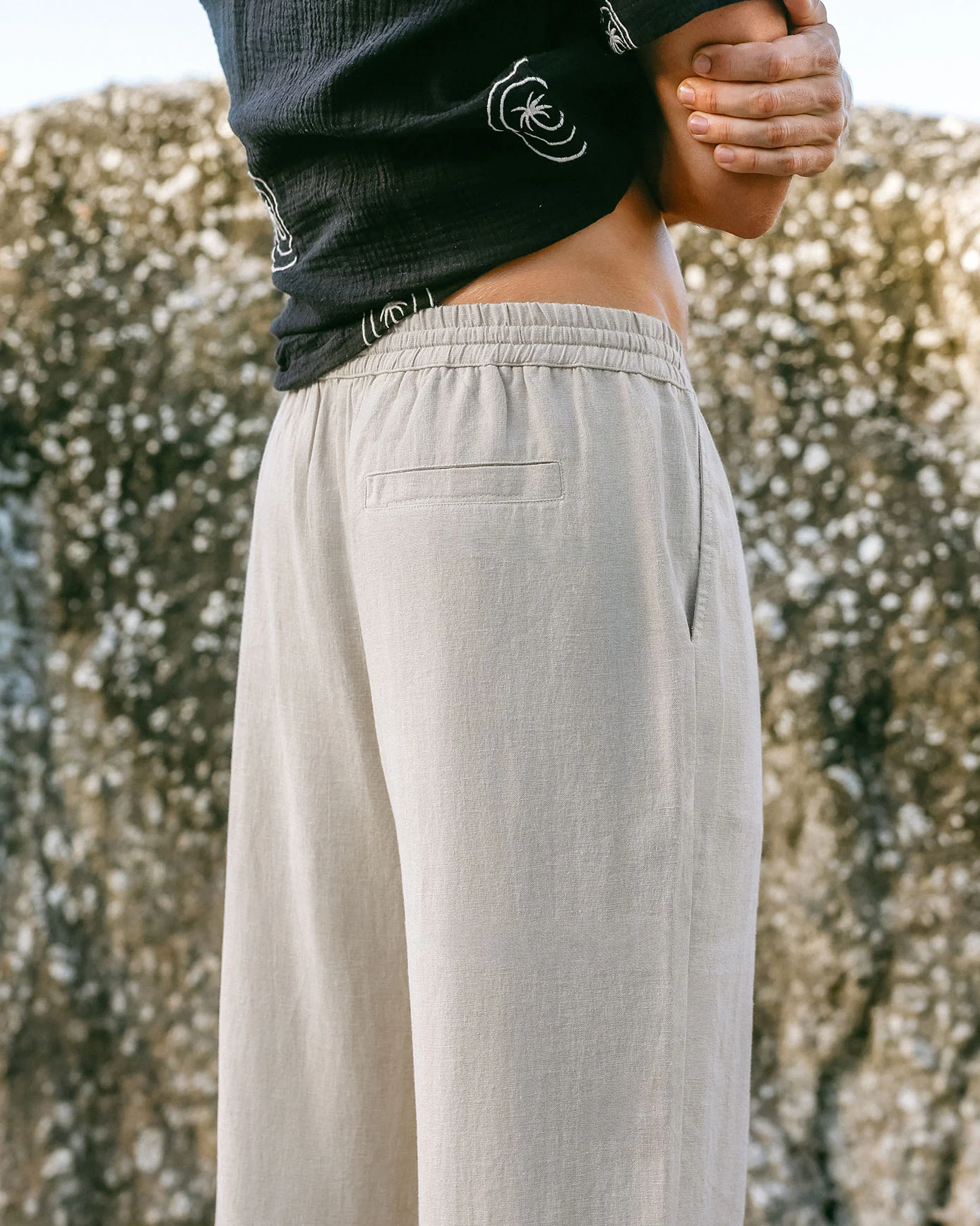 Linen-Blend Relaxed Trousers - Natural - Image 5