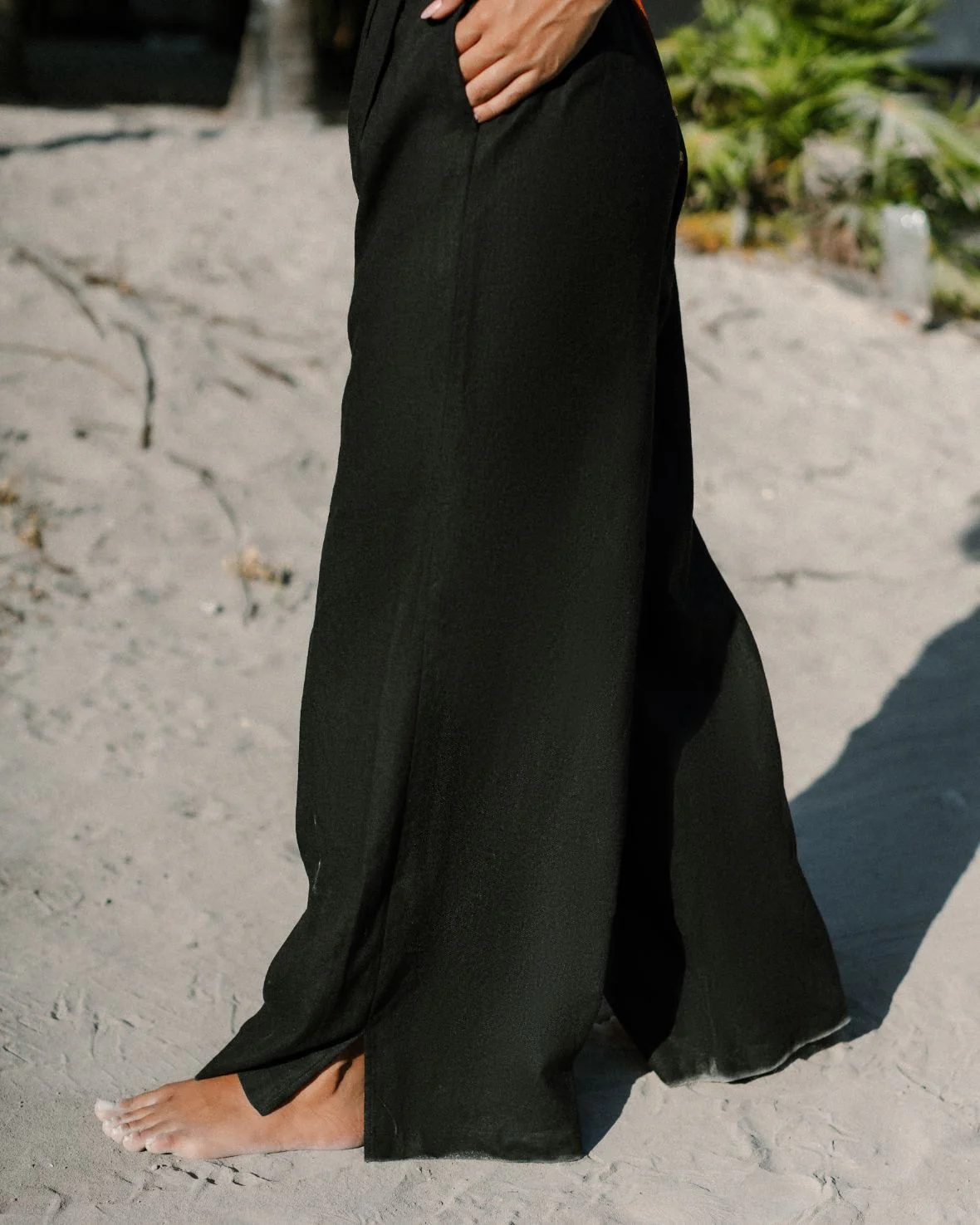 Linen-Blend Wide Leg Trousers - Black - Image 3