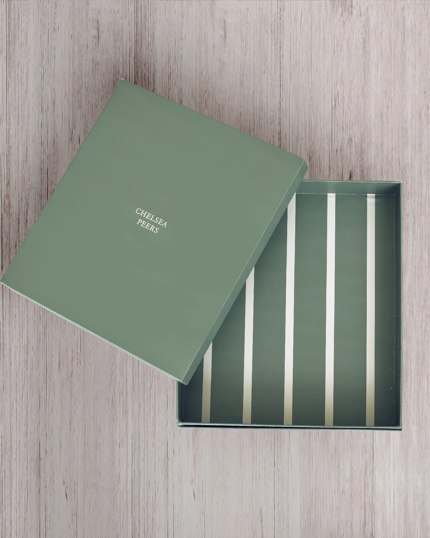 Luxury Gift Box - Green - Image 3