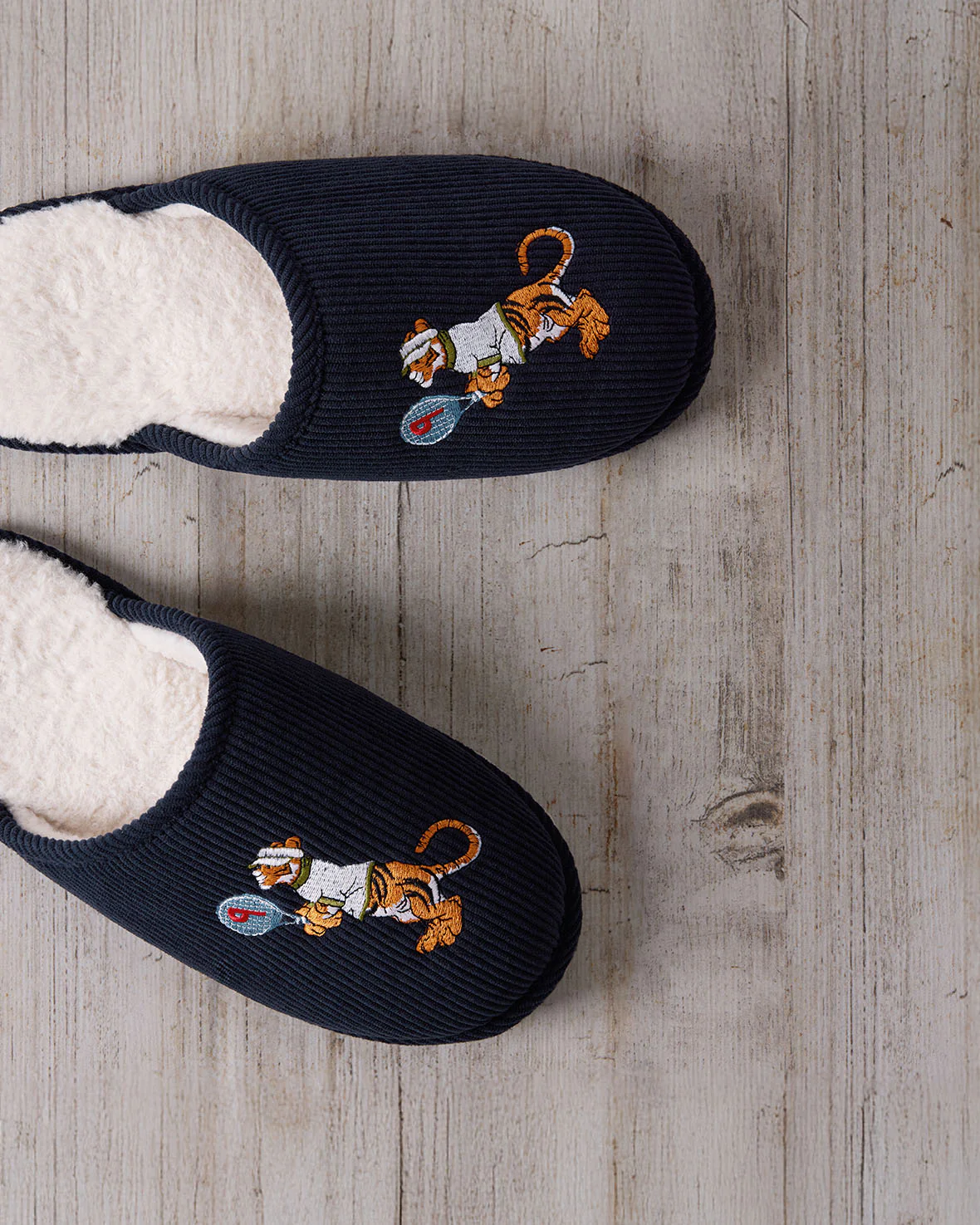 Mens Corduroy Embroidered Tennis Tiger Slippers - Image 4