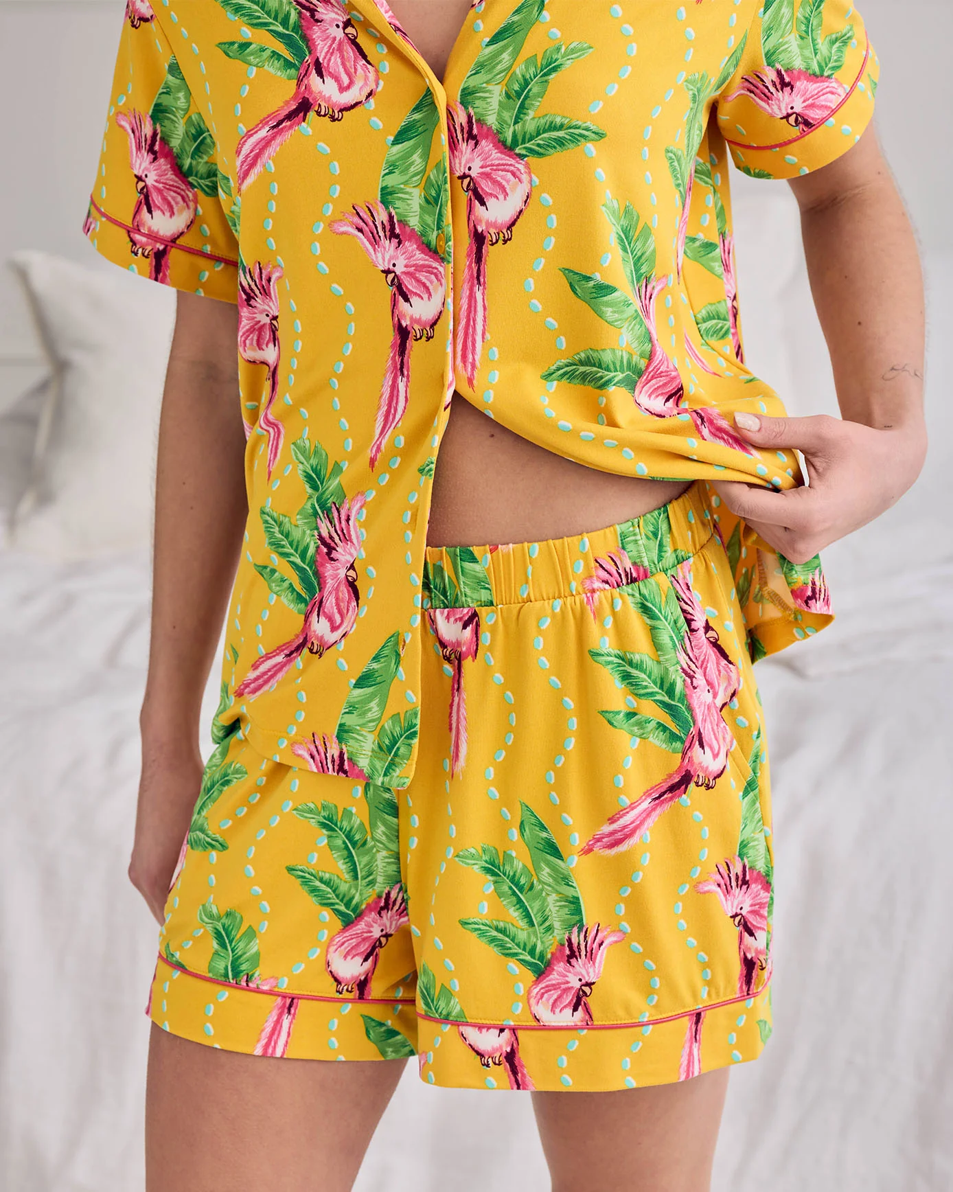 Parrot Wavy Stripe Print Short Pyjama Set - Image 4