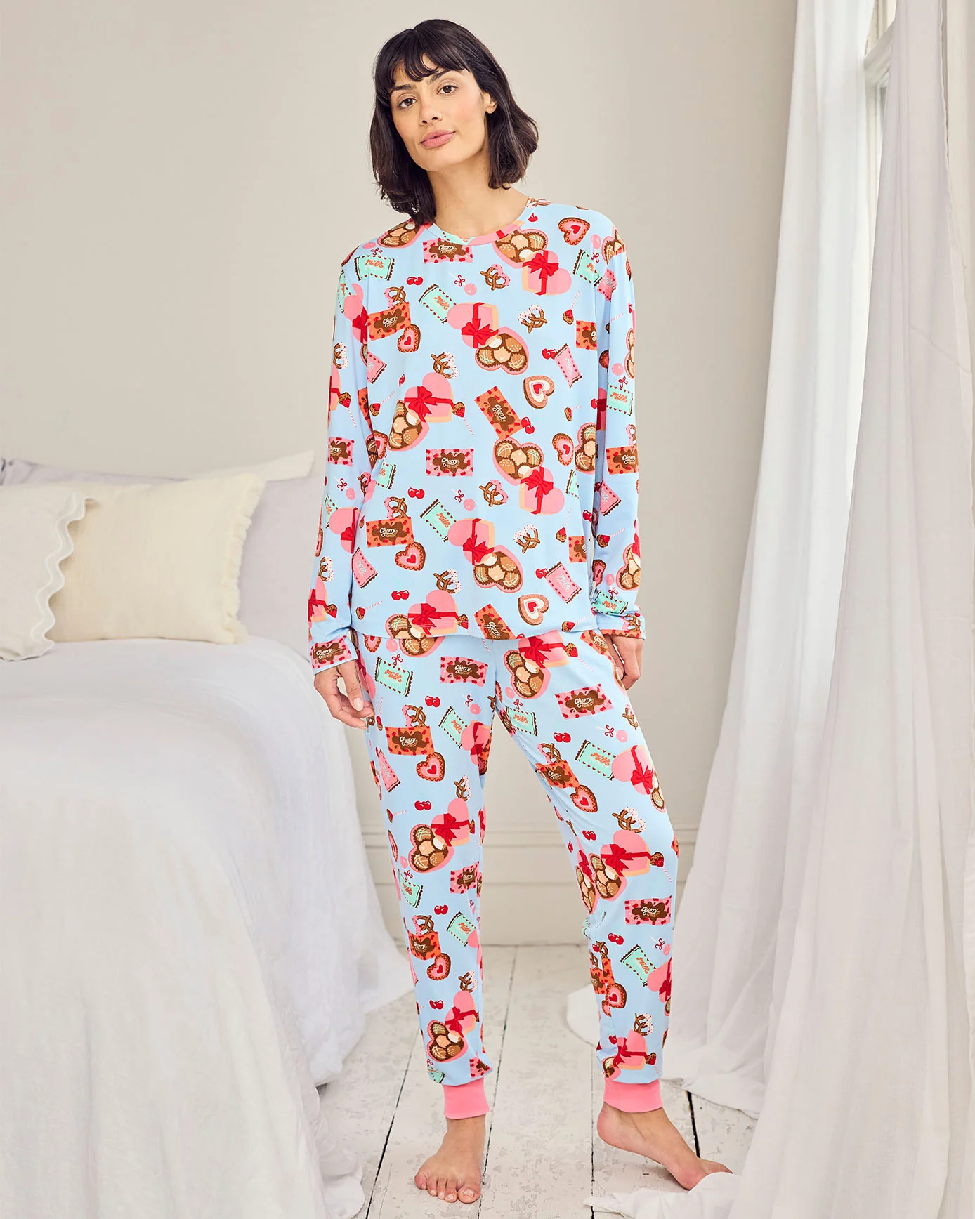Petite Chocolate Box Print Long Pyjama Set - Image 4