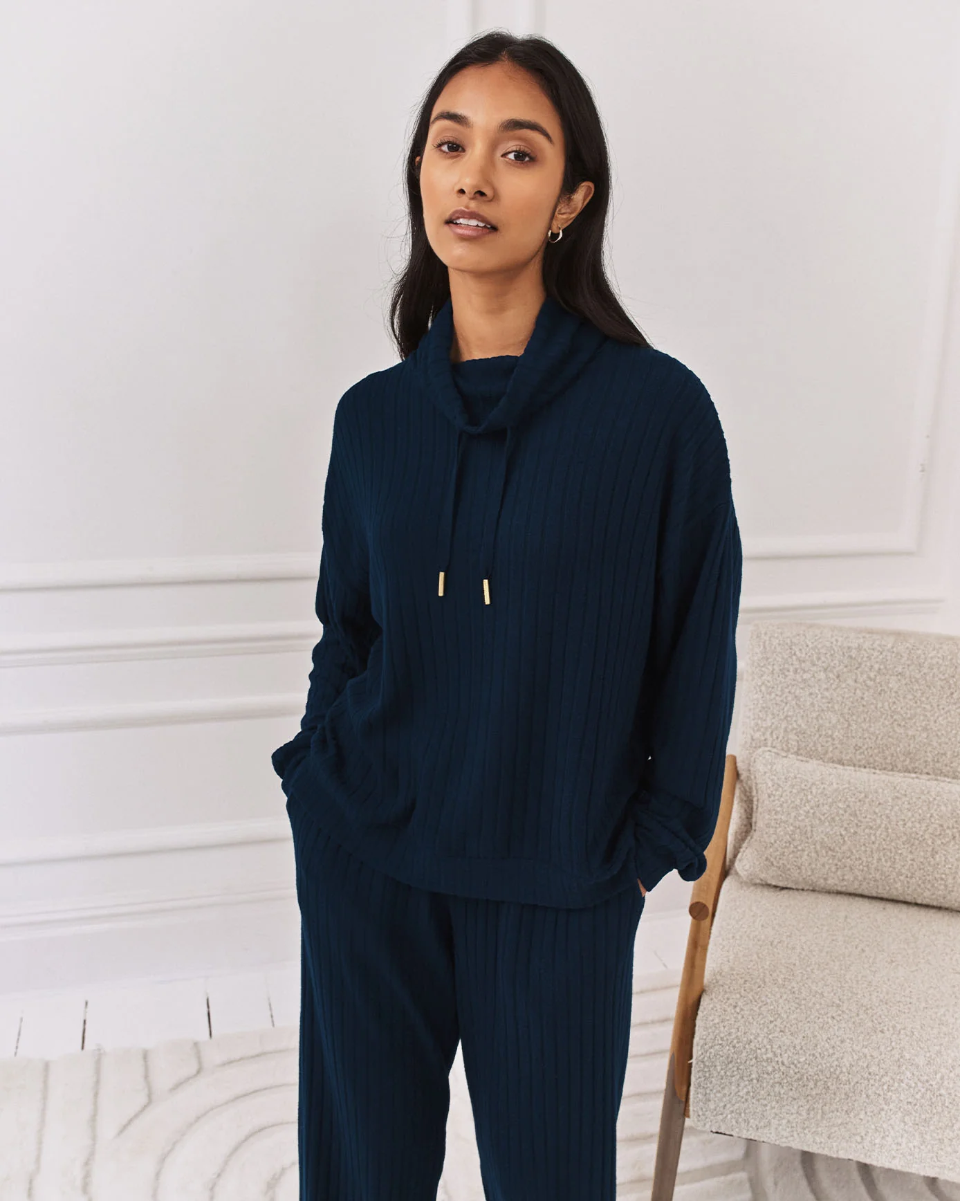 Ribbed Knit High Neck Sweatshirt - Navy