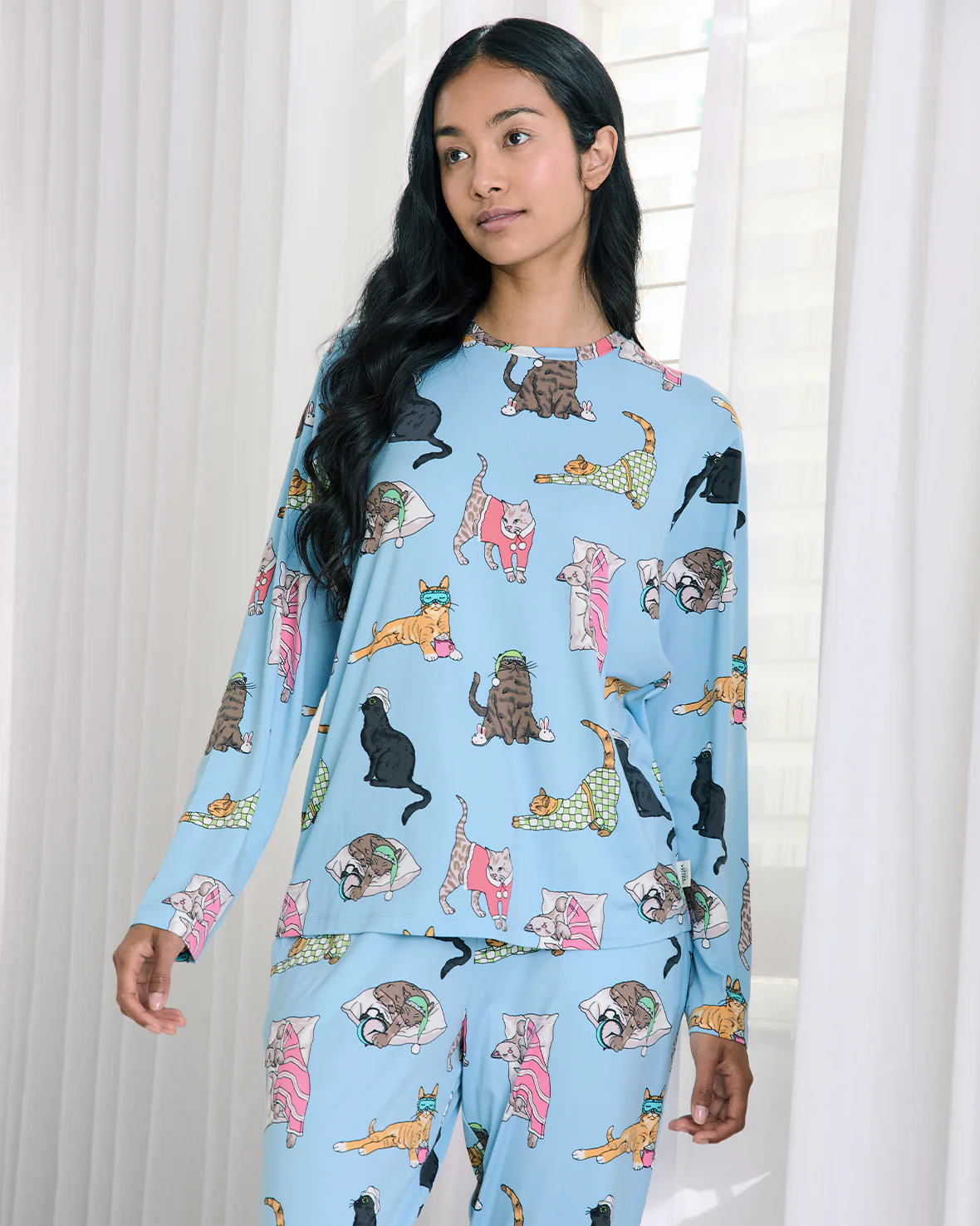 Sleepy Cats Print Long Pyjama Set - Image 2