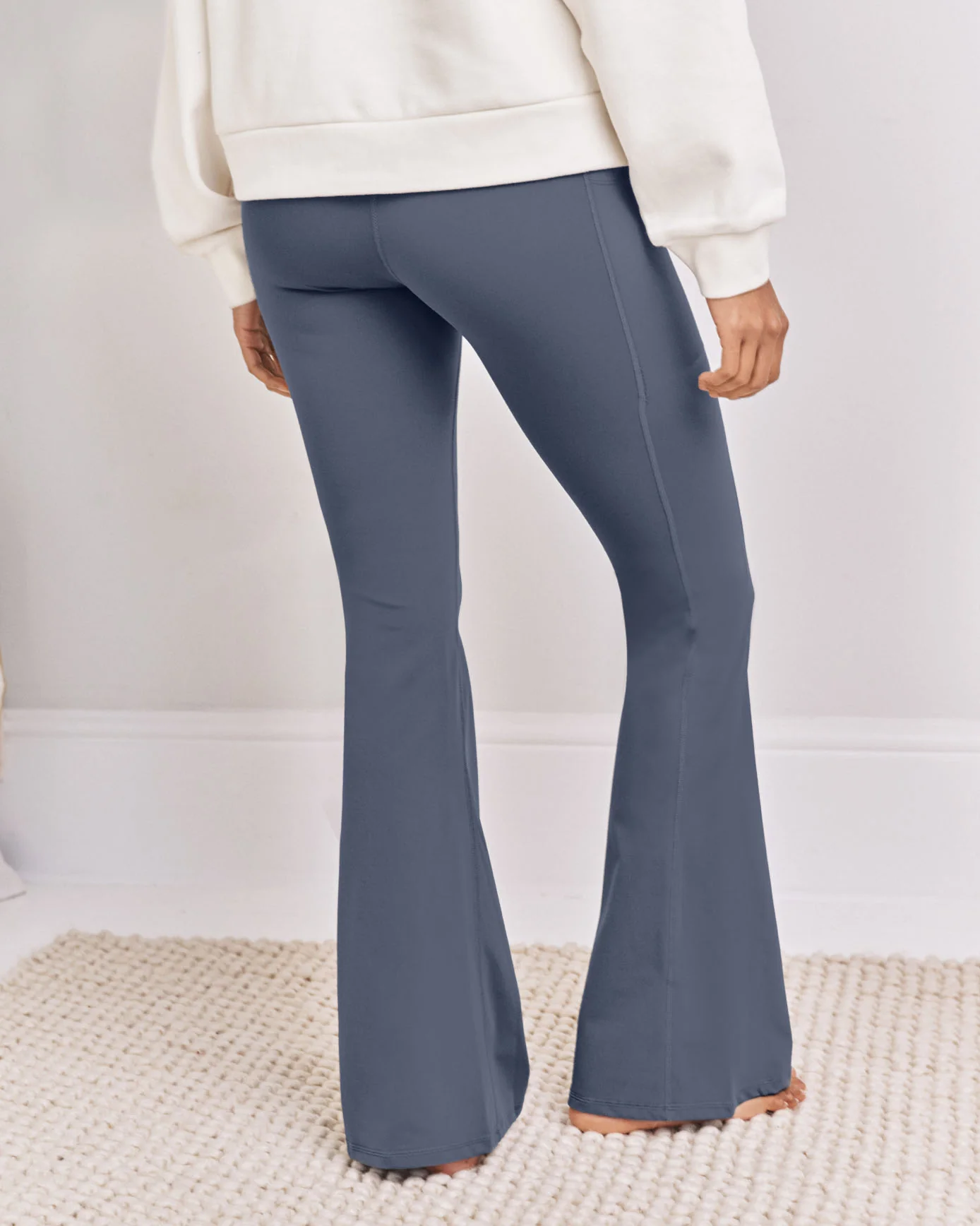 SoftSculpt Flared Leggings - Charcoal - Image 4