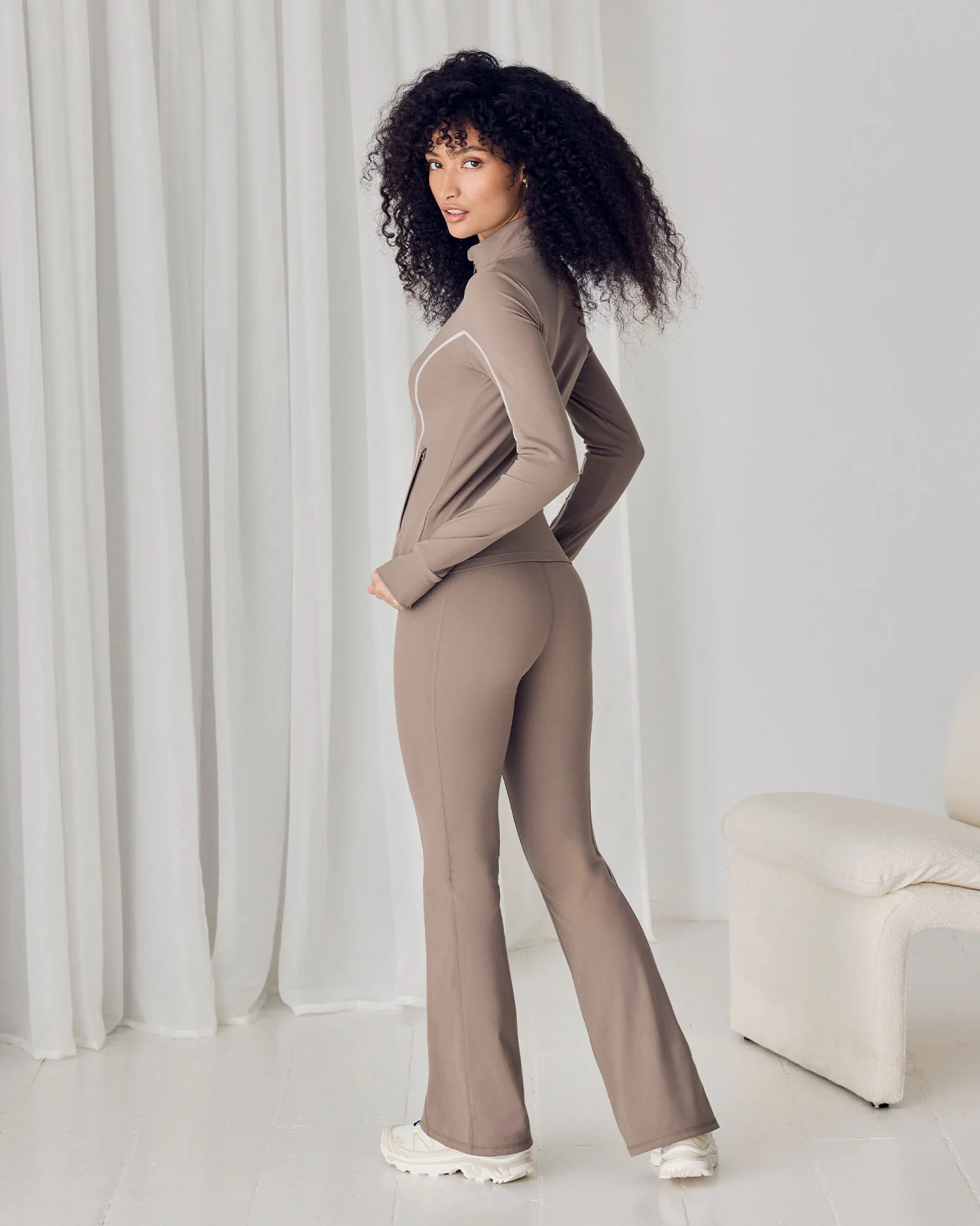 SoftSculpt Flared Leggings - Latte - Image 4