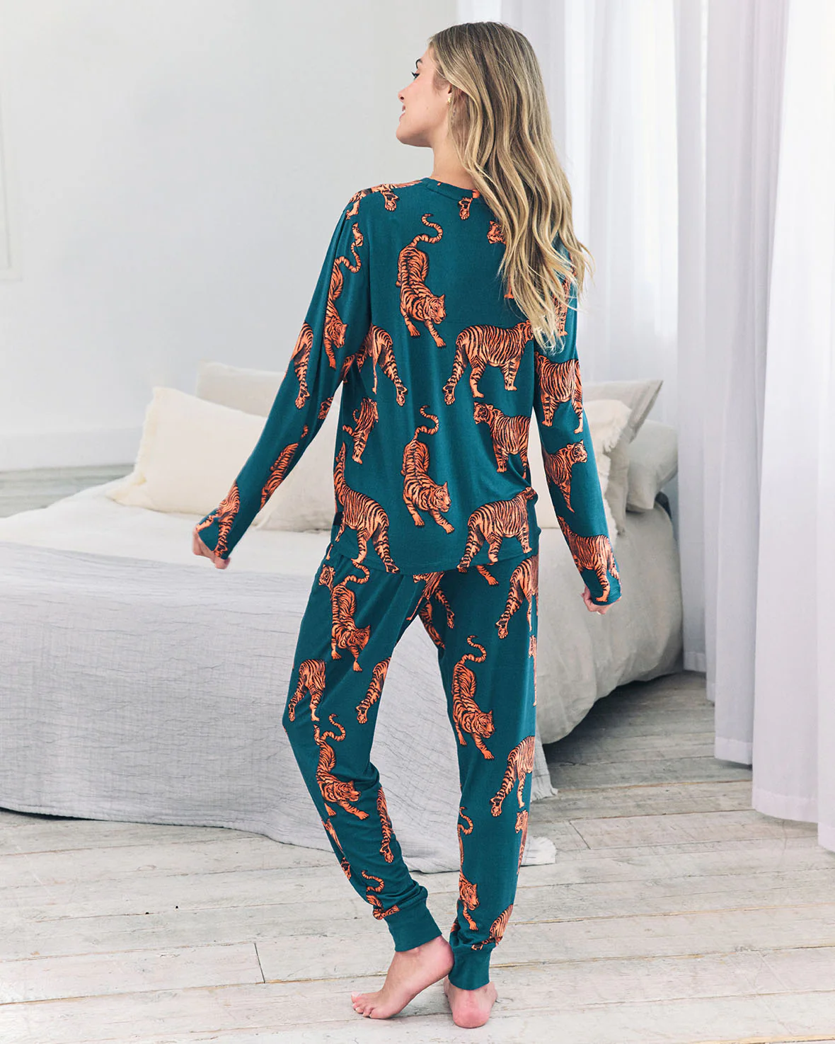 Tiger Print Long Pyjama Set - Image 7