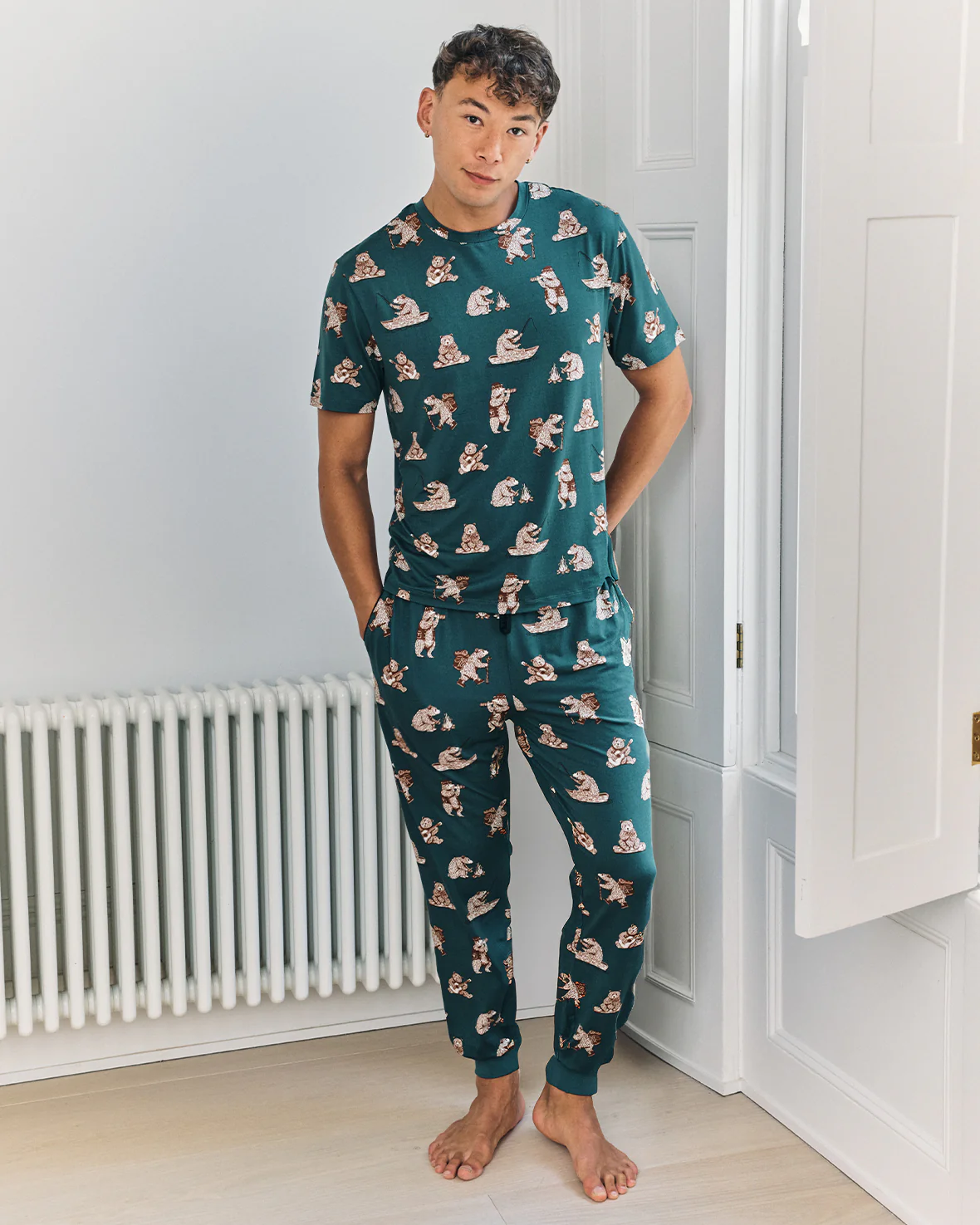 Wilderness Bear Print Long Pyjama Set
