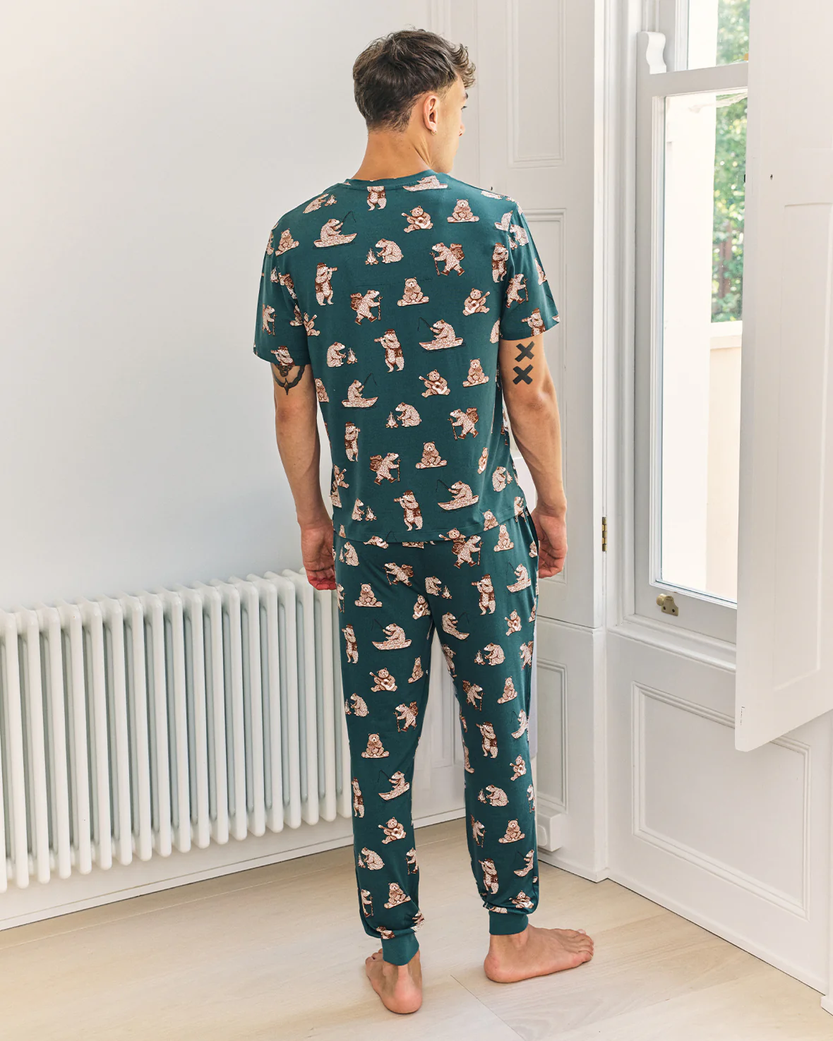 Wilderness Bear Print Long Pyjama Set - Image 6